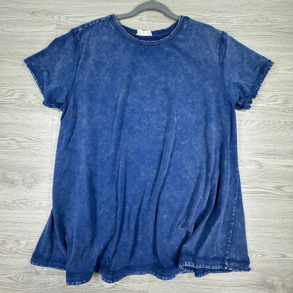 LaBiz Women's T-Shirt Mineral Wash Blue Medium Short Sleeve Cotton Blend Tee‎